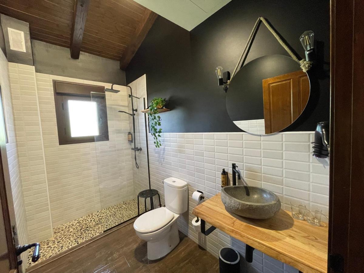 Apartamentos Dona Jimena Del Ambroz 4 Estrellas Complejo Unico En El Centro Del Pueblo - Piscina Ya Abierta Hervás Esterno foto