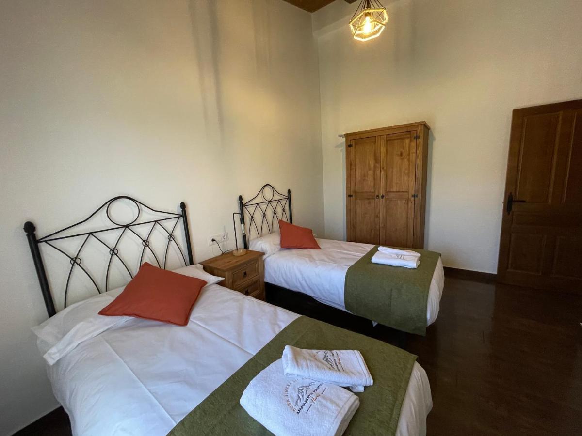 Apartamentos Dona Jimena Del Ambroz 4 Estrellas Complejo Unico En El Centro Del Pueblo - Piscina Ya Abierta Hervás Esterno foto